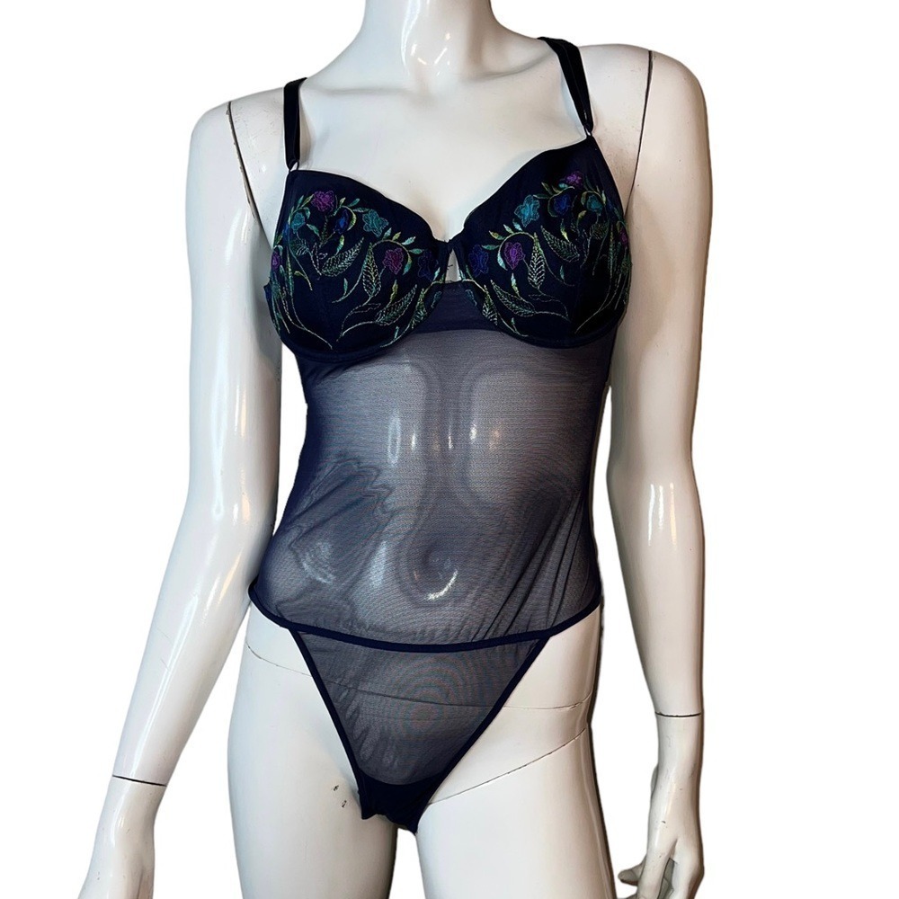 4/$40 Victoria's Secret Blue Floral Embroidered Mesh Bodysuit Underwire Lingerie